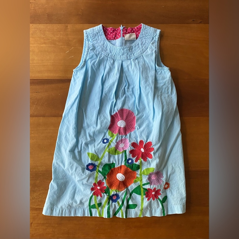 Mini Boden girl’s 5-6 y.o. blue sleeveless dress with embroidered flowers